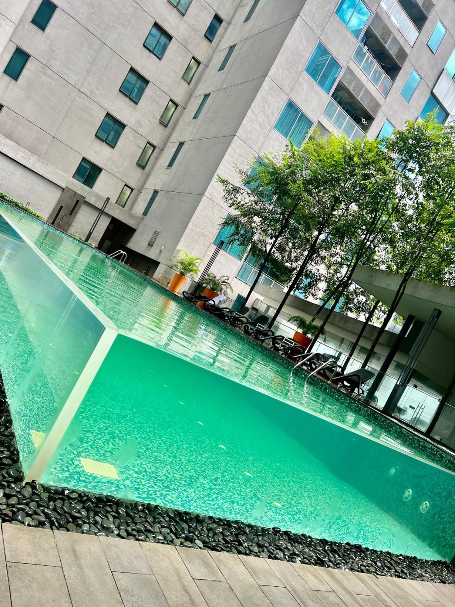 Summer Suites Klcc By Victorians Куала-Лумпур Екстер'єр фото